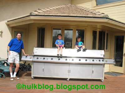 hulkin bbq grill