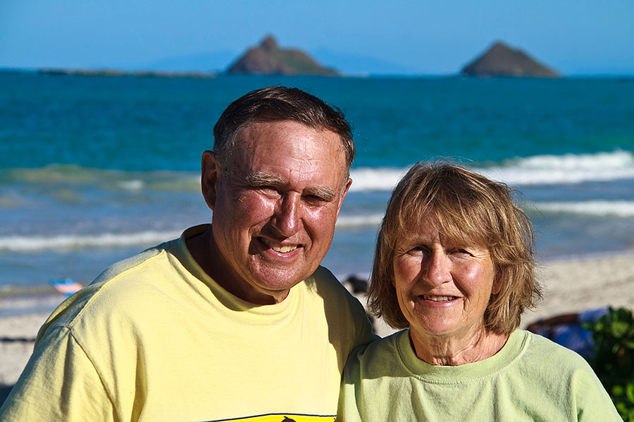 kailua hawaii beach mom dad 1
