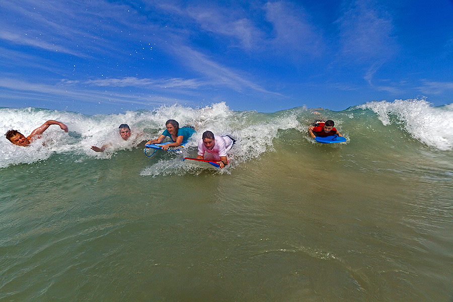 kailua beach hawaii boogie board group