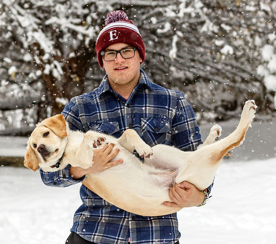 Boulder blind dog puppy Bliss in snow s9