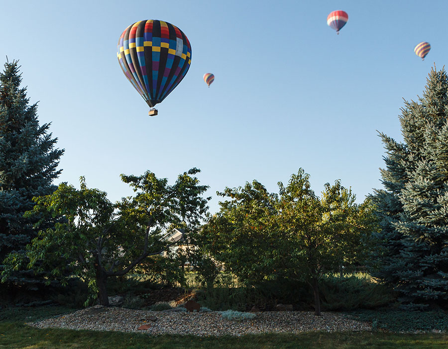 peach balloon 1