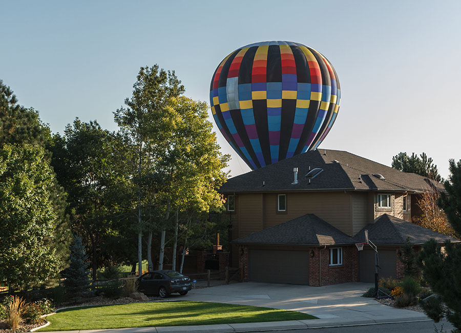 balloon house