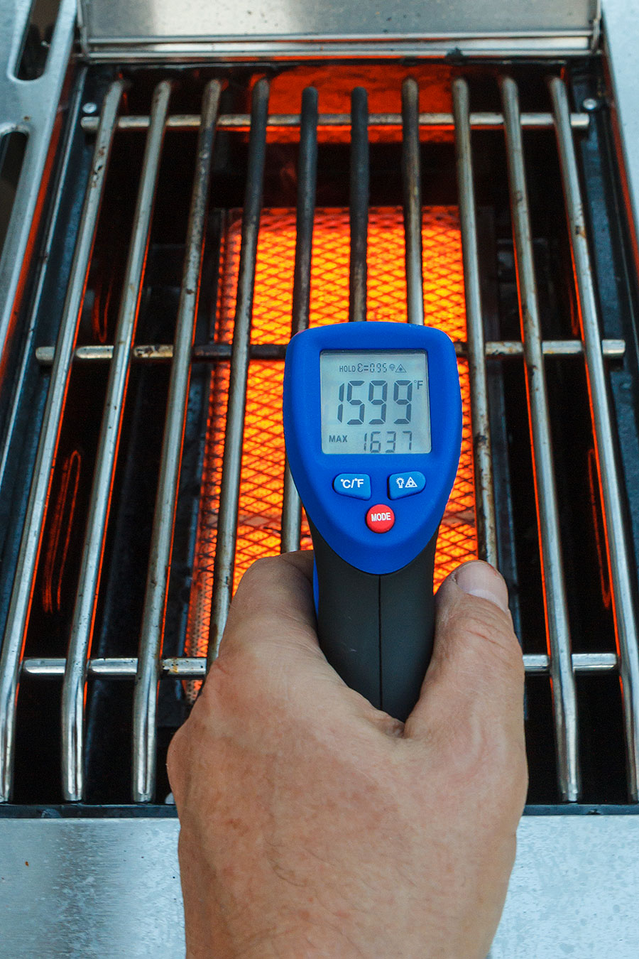 Costco KitchenAid 720-0856V BBQ Grill searing burner temperature