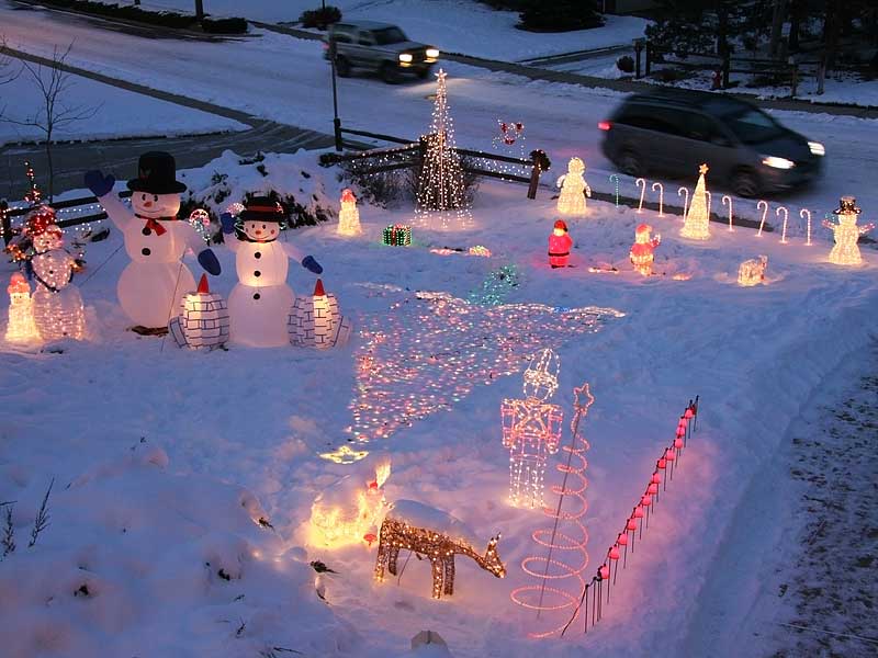 christmas front yard