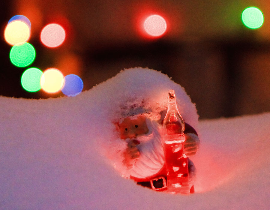 christmas santa bubble lights closeup