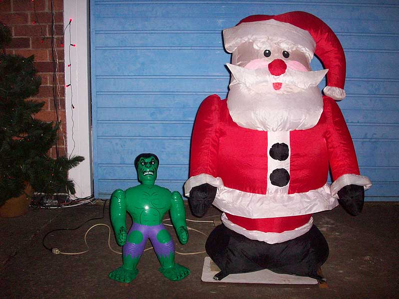 christmas hulk tom