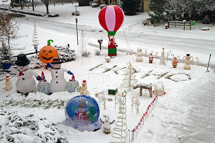 christmas display daytime