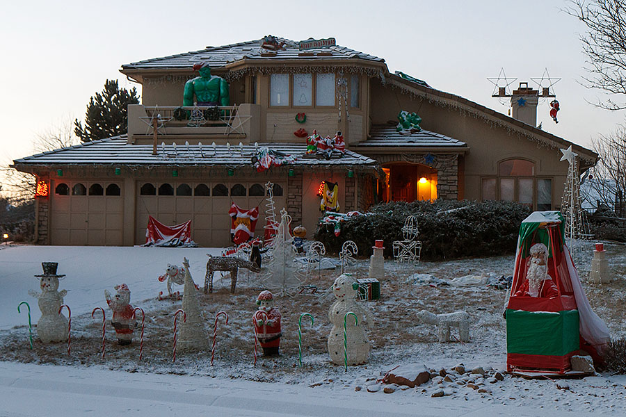 christmas first snow hulk