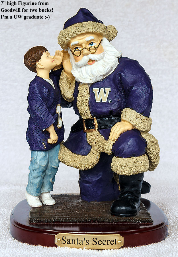 UW Figurine