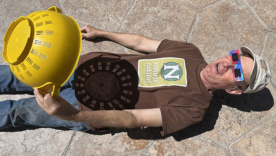 2024 partial solar eclipse boulder colorado colander 