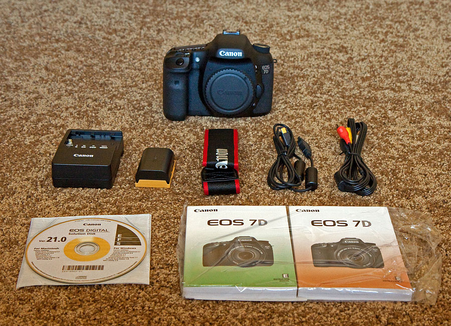 canon 7d amazon contents unwrapped