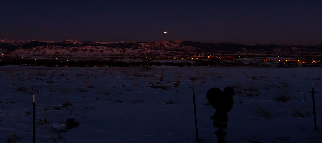 lunar eclipse pre-dawn