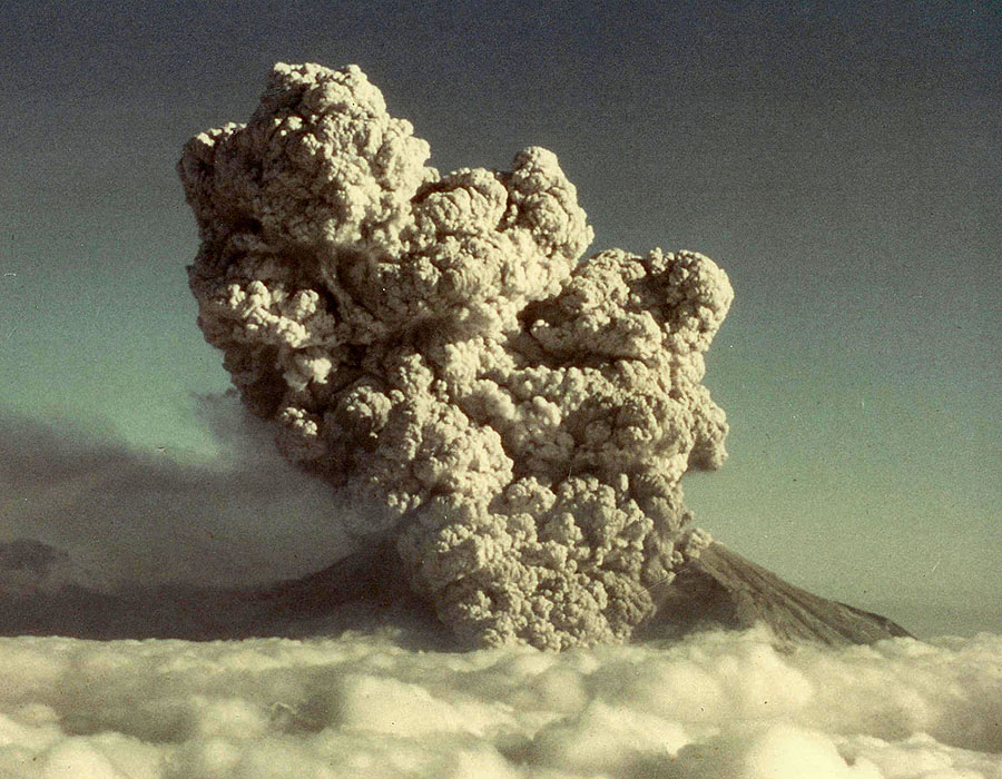 mount saint helens volcanic eruption 7