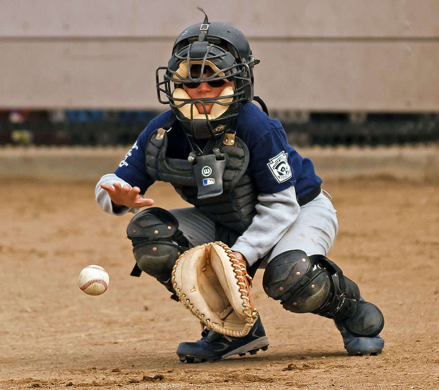 thunders kyle catching