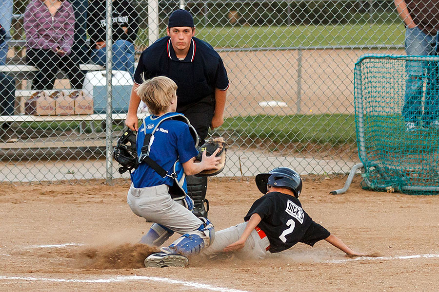 giants 2012/05/14 lucas slide