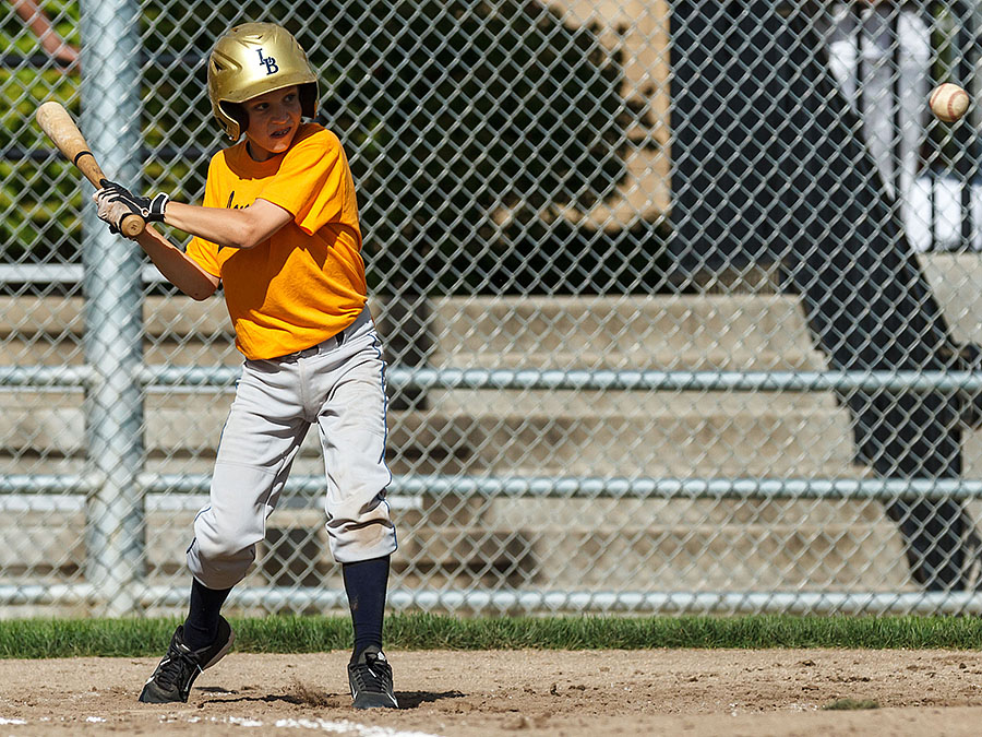 finn swinging