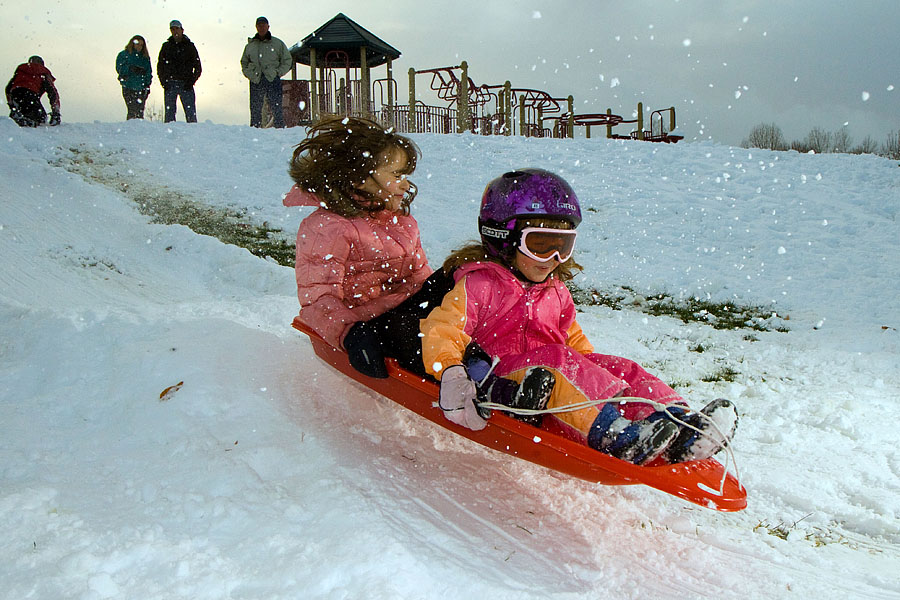 sledding f