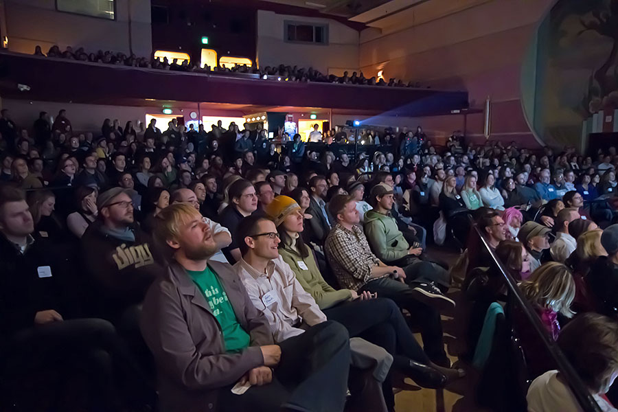 boulder ignite 7 crowd 2