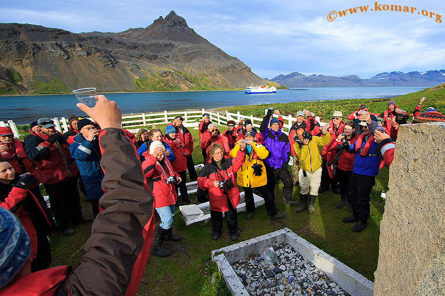 grytviken shackleton toast