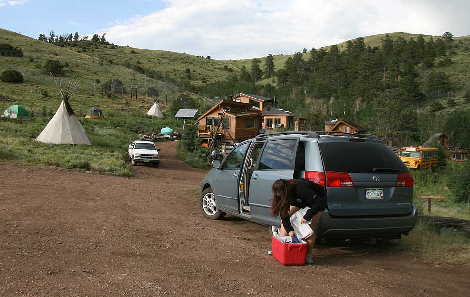 mission wolf minivan