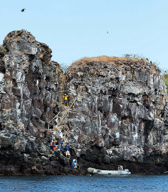 galapagos islands genovesa dry landing