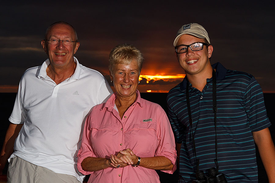 galapagos islands sunset