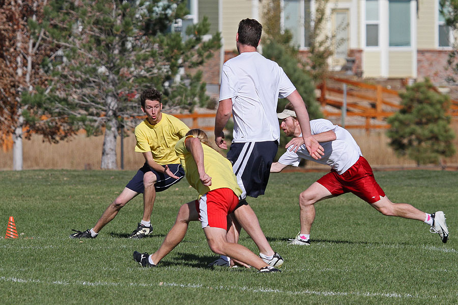 frisbee catch