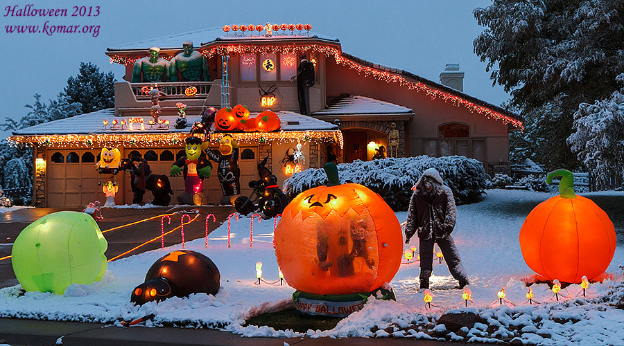 halloween house all