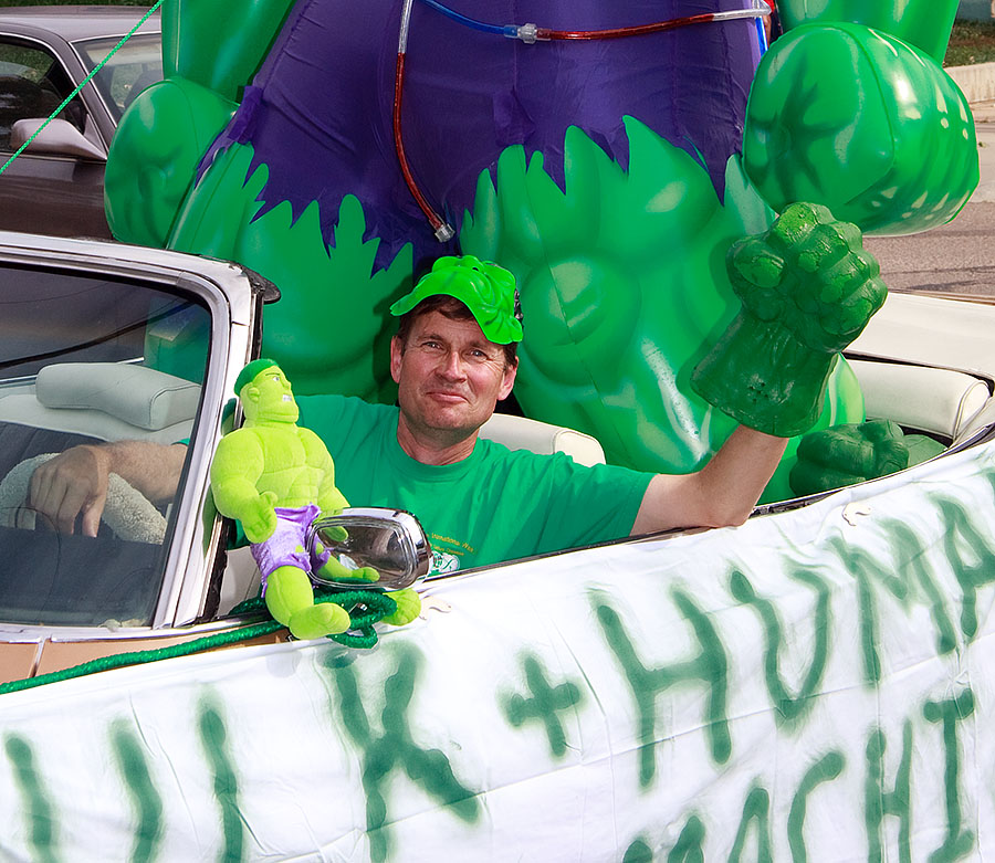 halloween hulk parade 2