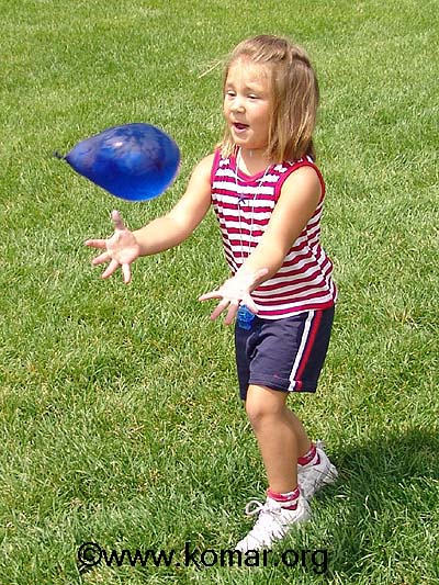 baloon toss 1