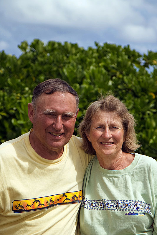 kailua hawaii beach mom dad 1