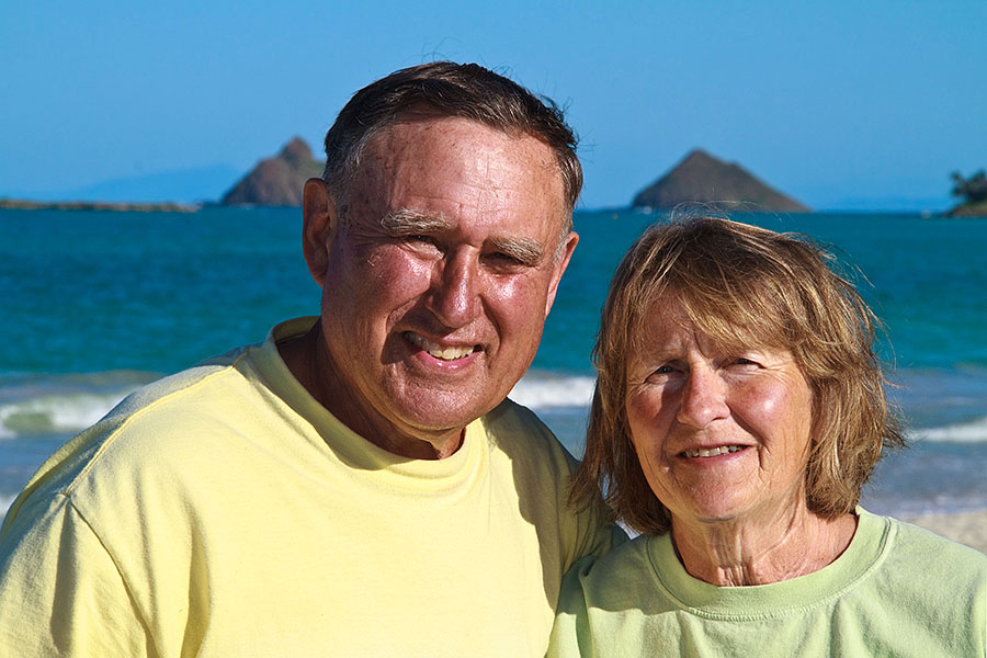 kailua hawaii beach mom dad 1