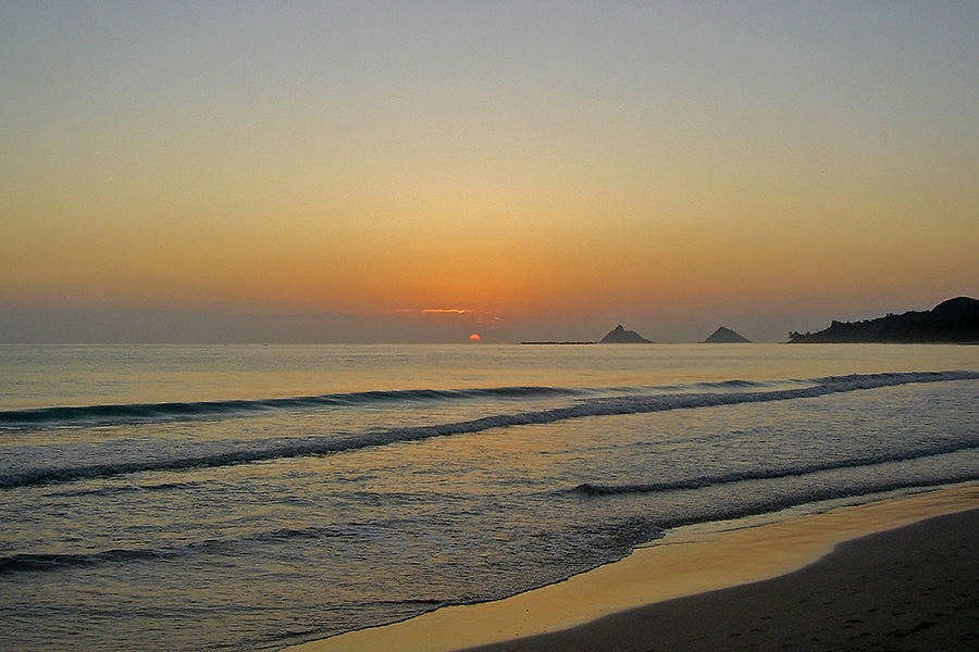 kailua hawaii sunrise mom