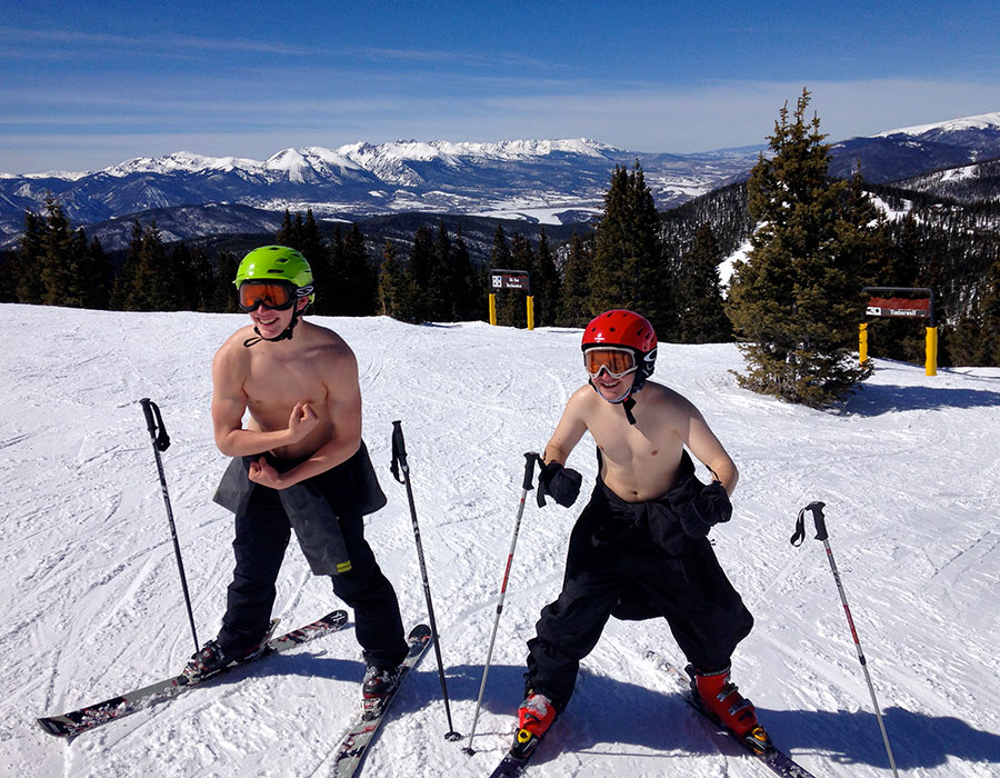 Dirk and Brendan skiing shirtless at Keystone 1
