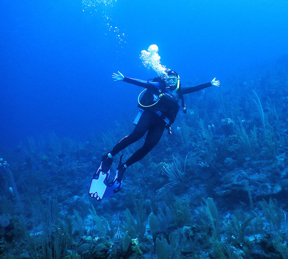 Belize scuba diving YYY02